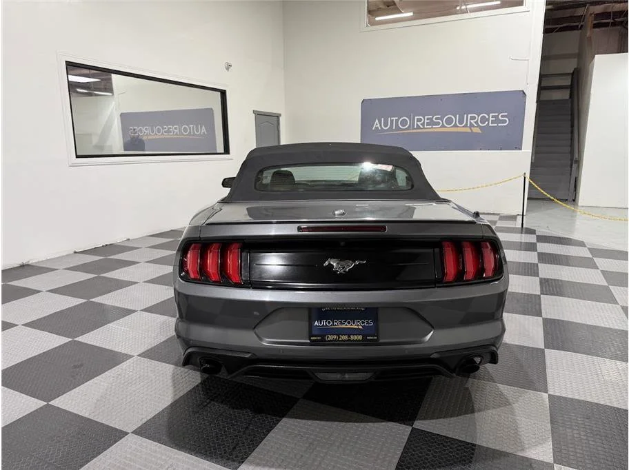 2023 Ford Mustang EcoBoost Premium - Photo 6