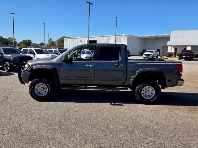 Used 2004 Gray Nissan LE image 4