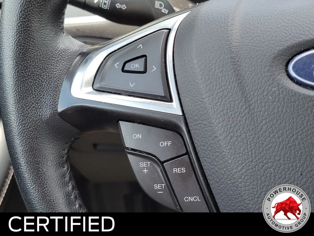 Used 2024 Silver Ford SEL image 27