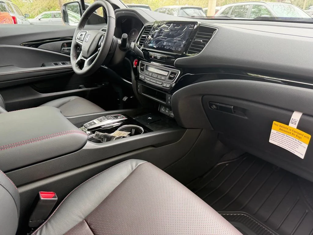 2026 Honda Ridgeline Black Edition - Photo 10