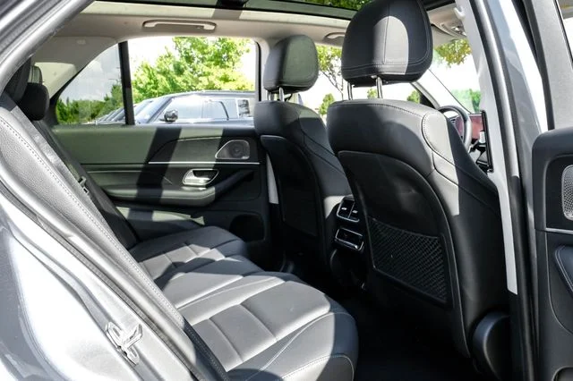 Used 2024 Silver Mercedes-Benz GLE 450 image 46