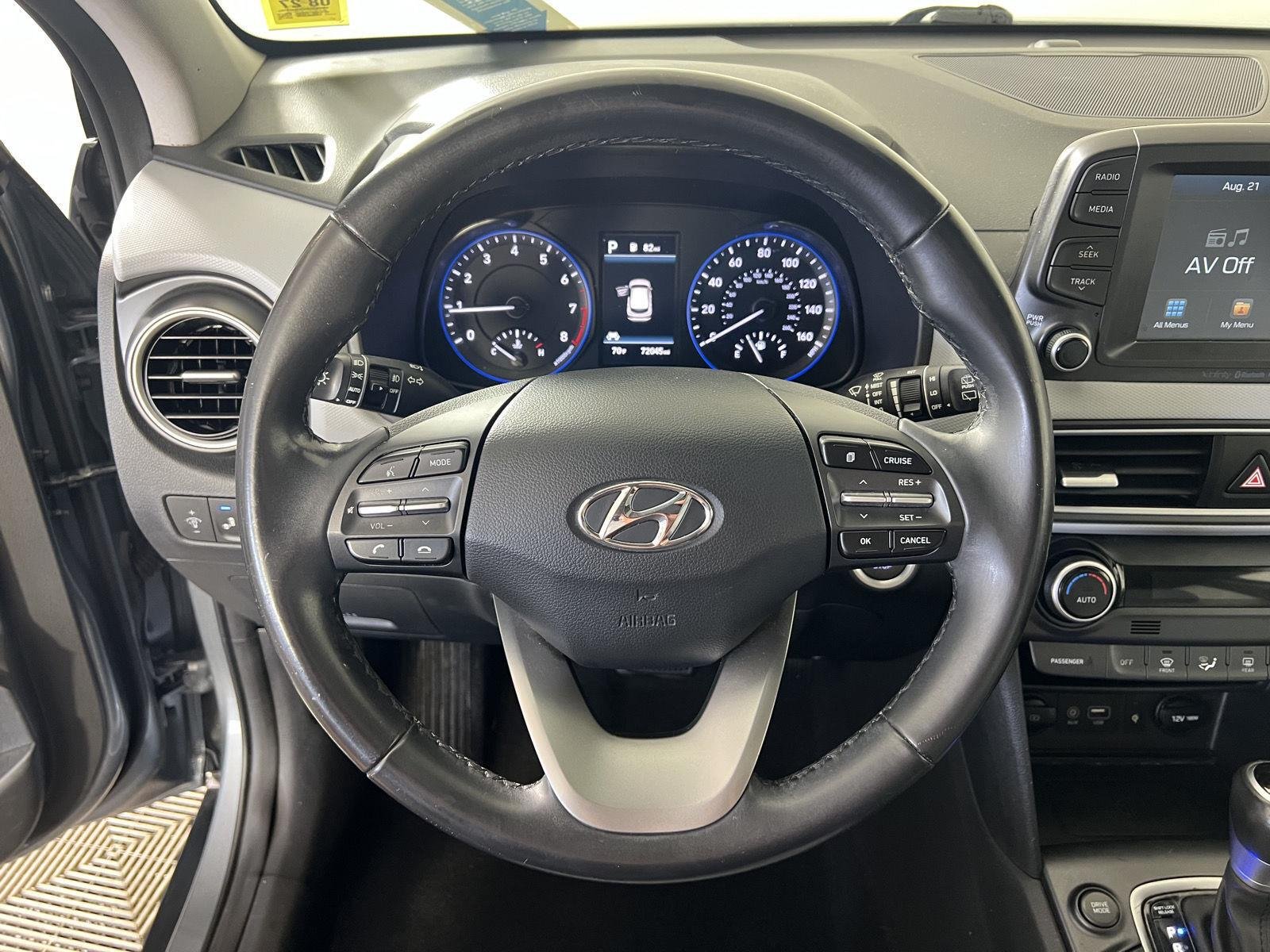 Used 2020 Sonic Silver Hyundai Limited image 14