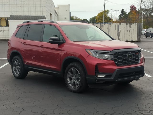 Certified Used 2024 Radiant Red Metallic II Honda TrailSport image 4