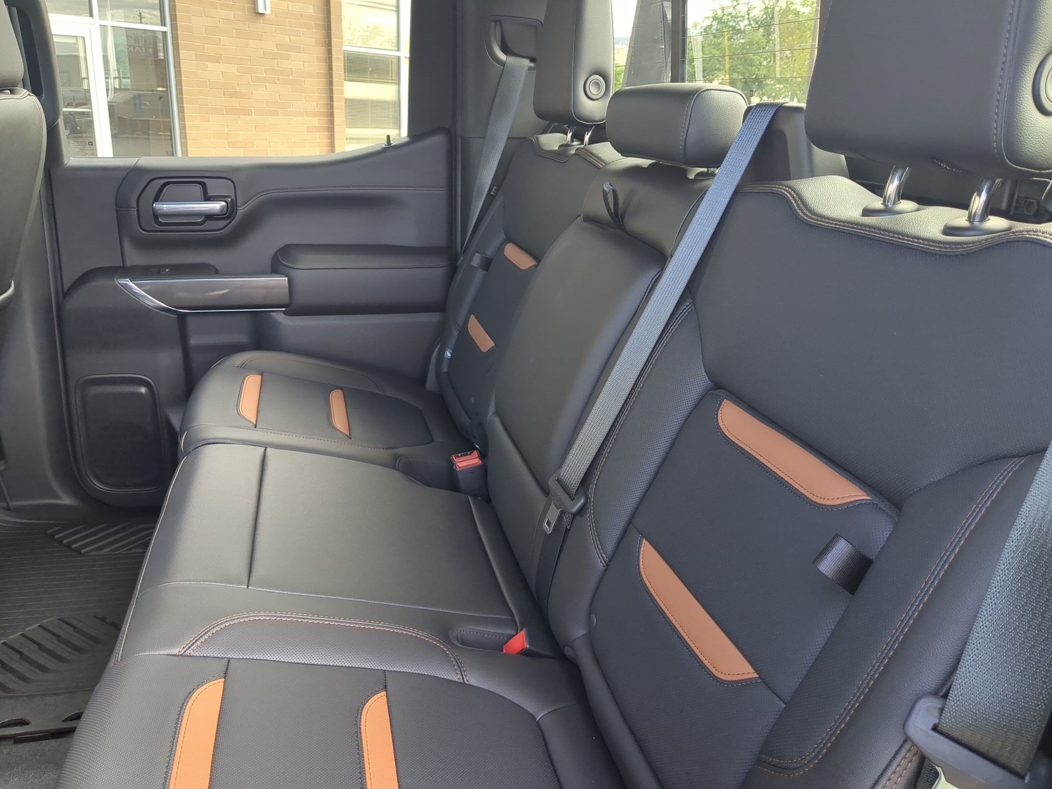 Used 2020 Satin Steel Metallic GMC AT4 image 27
