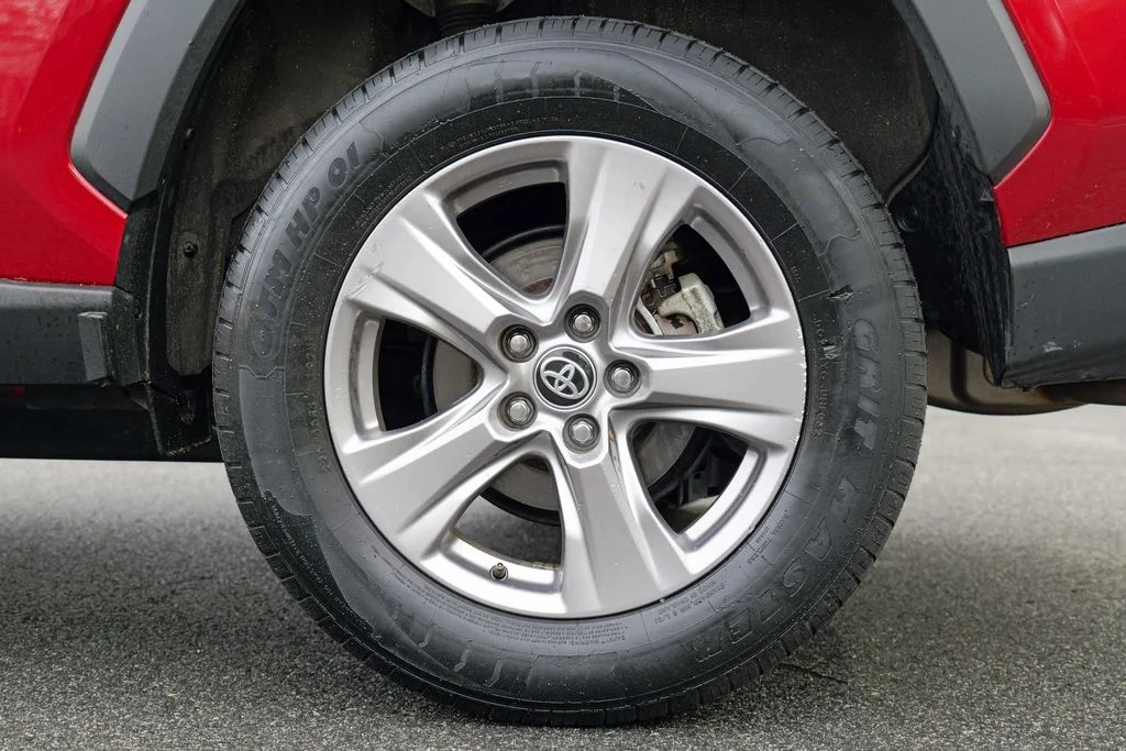 Used 2023 Pearl Toyota XLE image 14