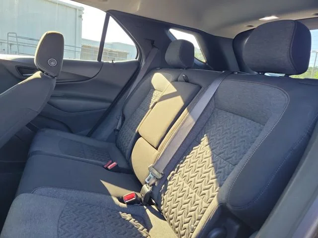 2023 Chevrolet Equinox LT - Photo 11