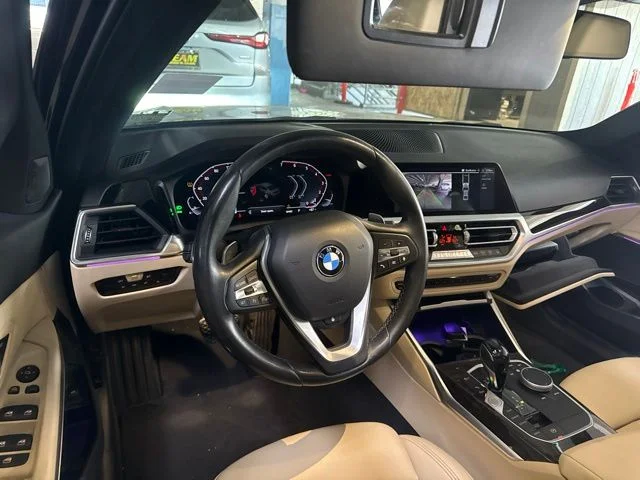 2022 BMW 3 Series 330i - Photo 6