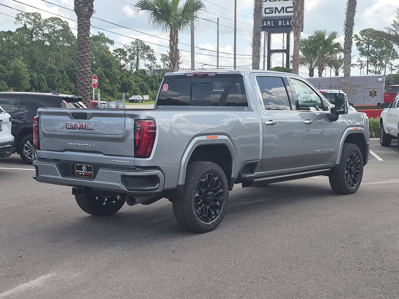 2026 GMC Sierra 2500HD Denali - Photo 8