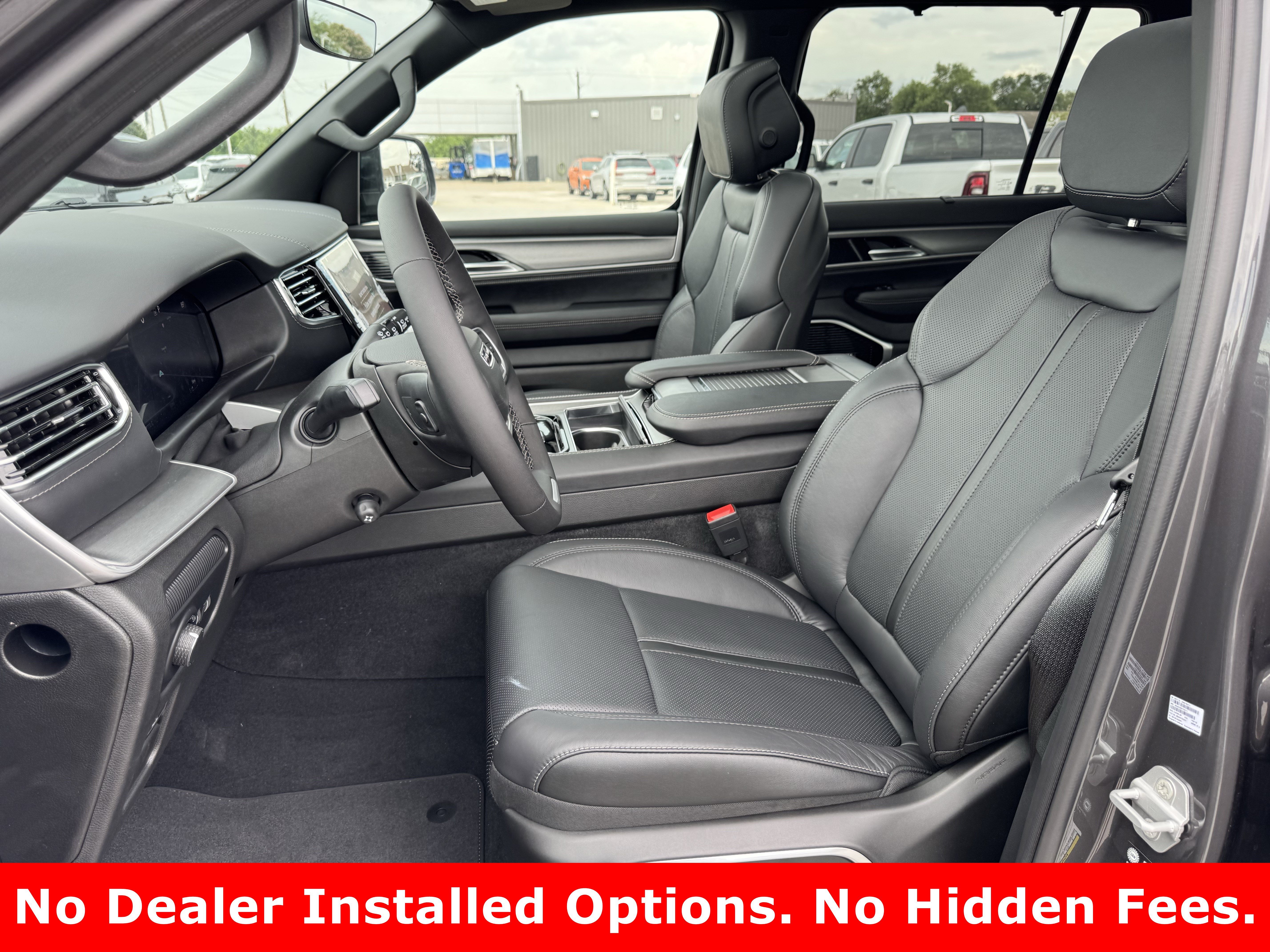 New 2026 Baltic-Gray Metallic Clear-Coat Exterior Paint Jeep Limited Reserve image 19