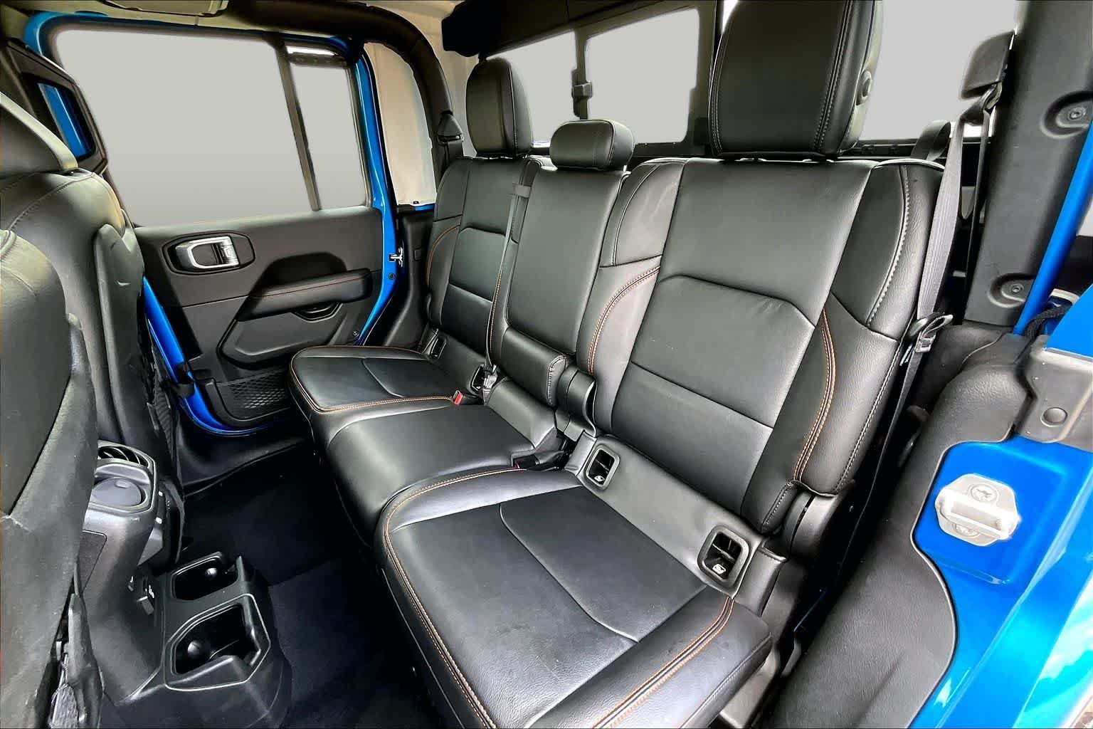 Used 2022 Hydro Blue Pearlcoat Jeep Mojave image 21