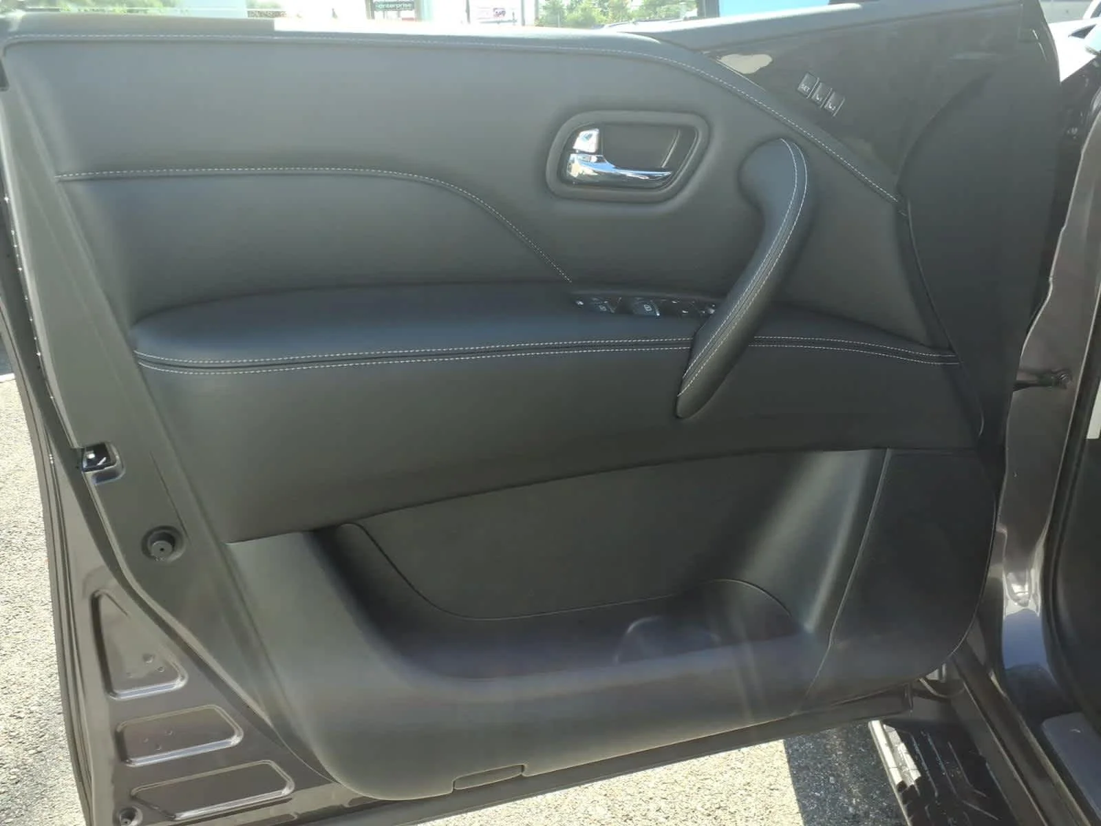 Certified Used 2022 Anthracite Gray INFINITI LUXE image 10
