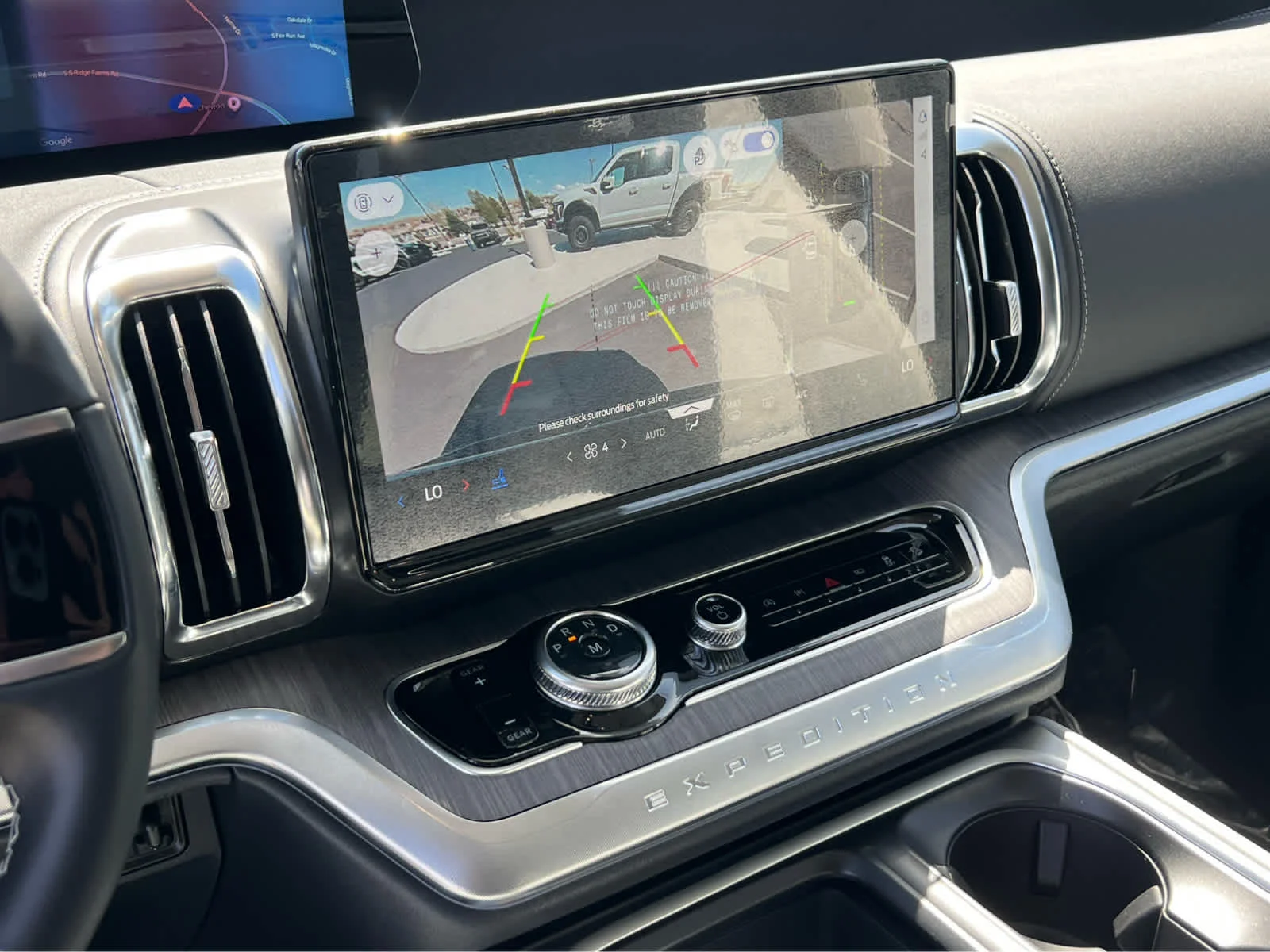 New 2026 Agate Black Metallic Ford MAX Platinum® image 38
