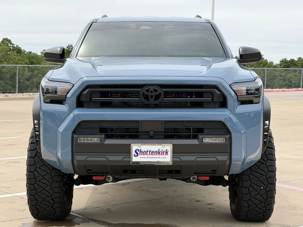 Used 2026 Blue Toyota SR5 image 7