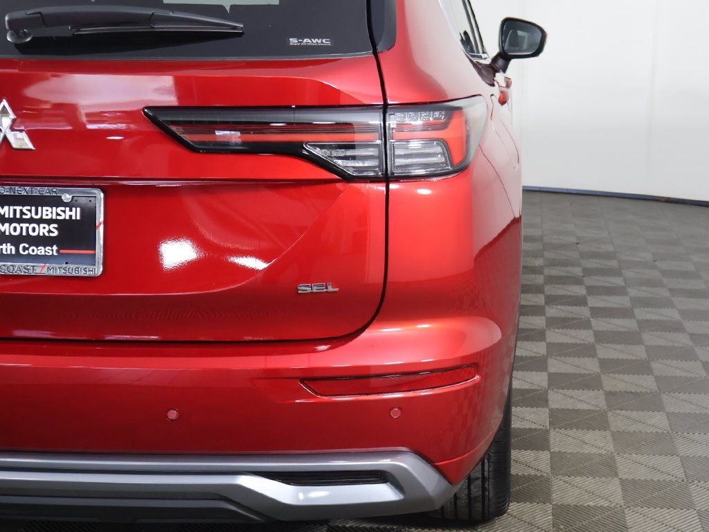 New 2025 Red Mitsubishi SEL image 22