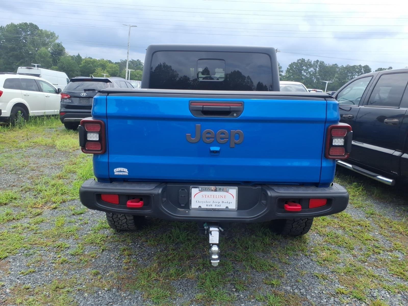 Used 2024 Hydro Blue Pearlcoat Jeep Rubicon image 11