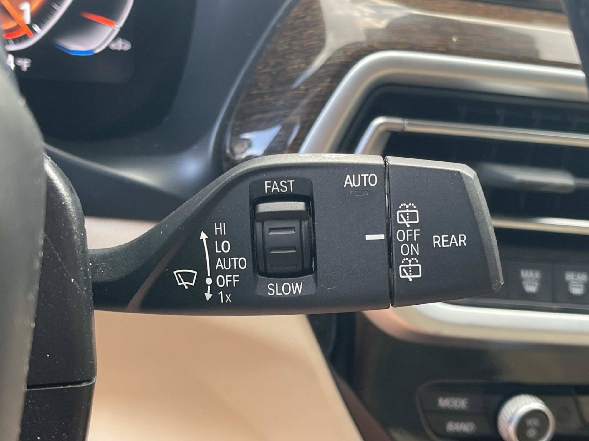 Used 2022 Jet Black BMW sDrive30i image 42