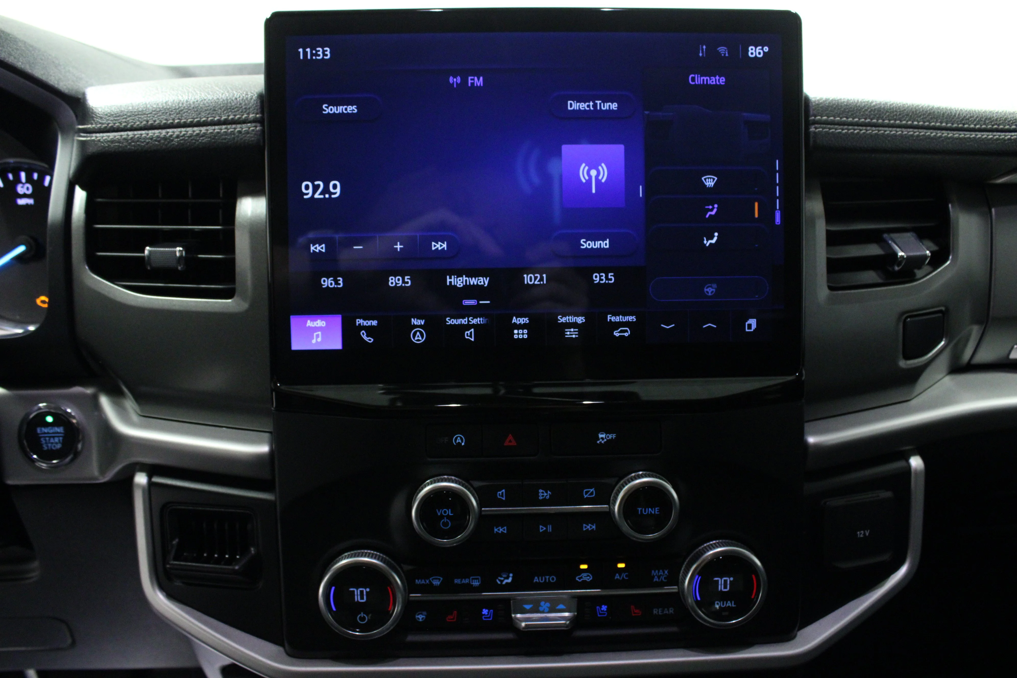 Used 2024 Gray Metallic Ford XLT image 25