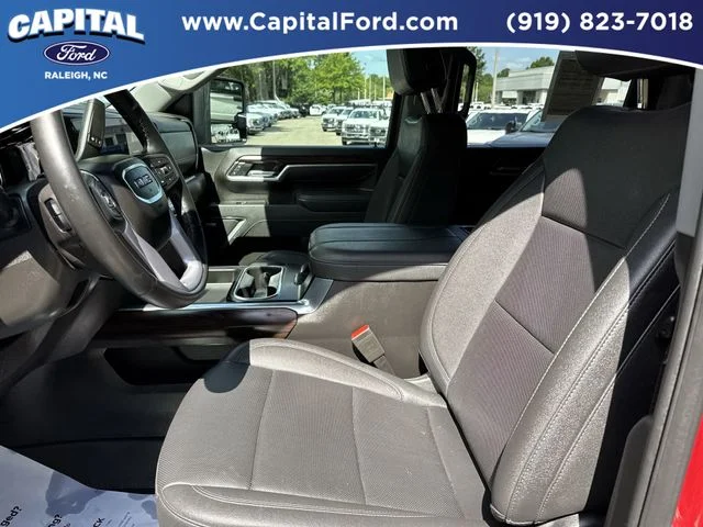 Used 2025 Red GMC SLT image 19