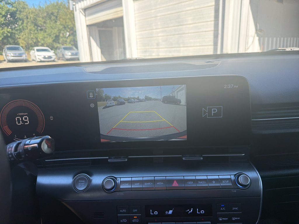 Used 2025 Orange Hyundai SEL image 22