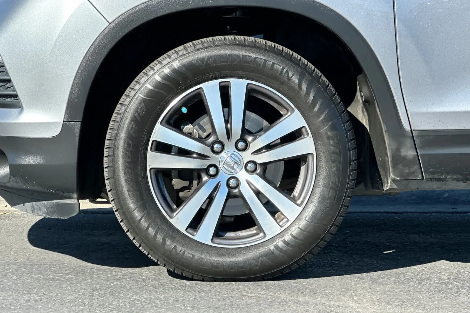 Used 2018  Honda EX image 27