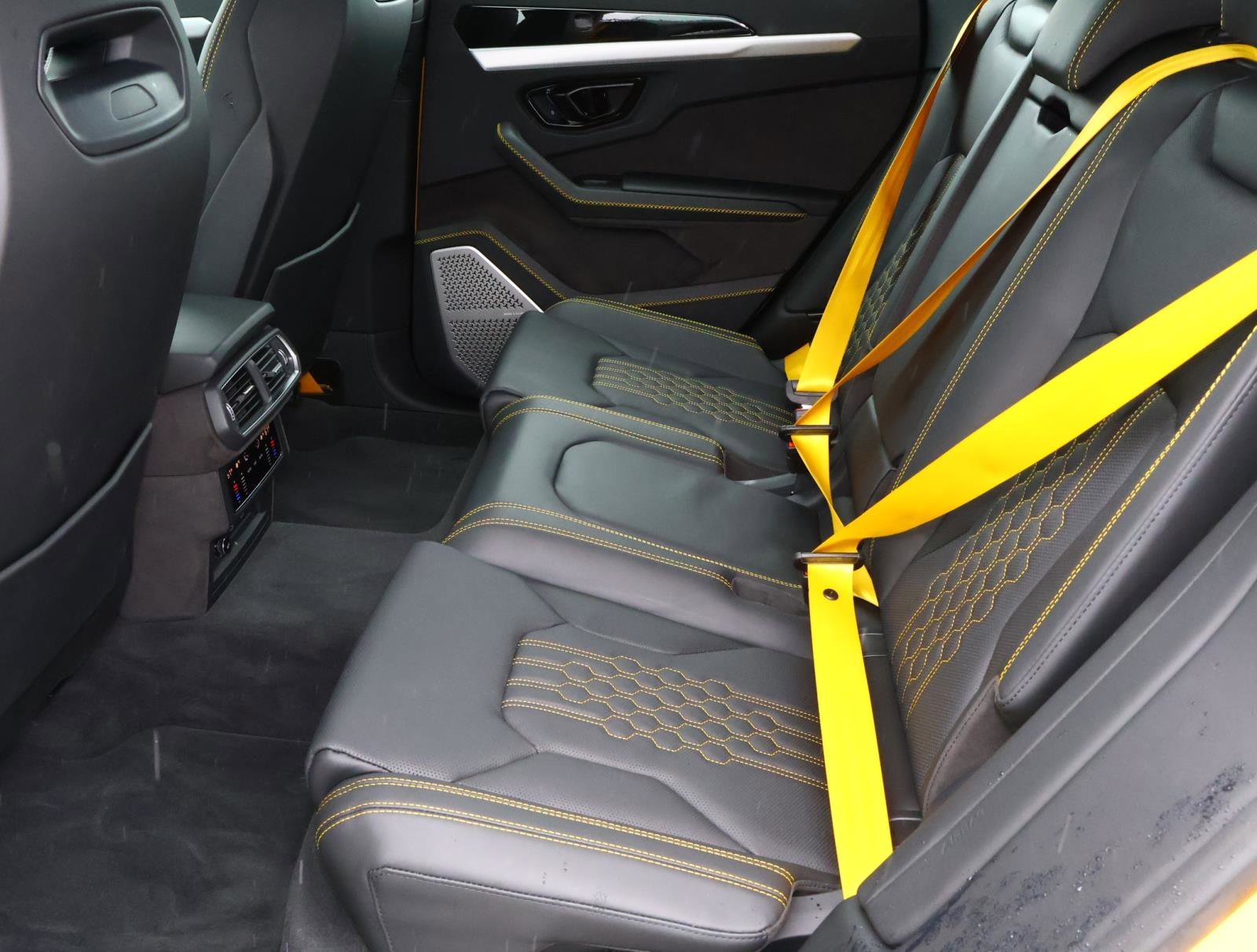 2025 Lamborghini Urus SE - Photo 20