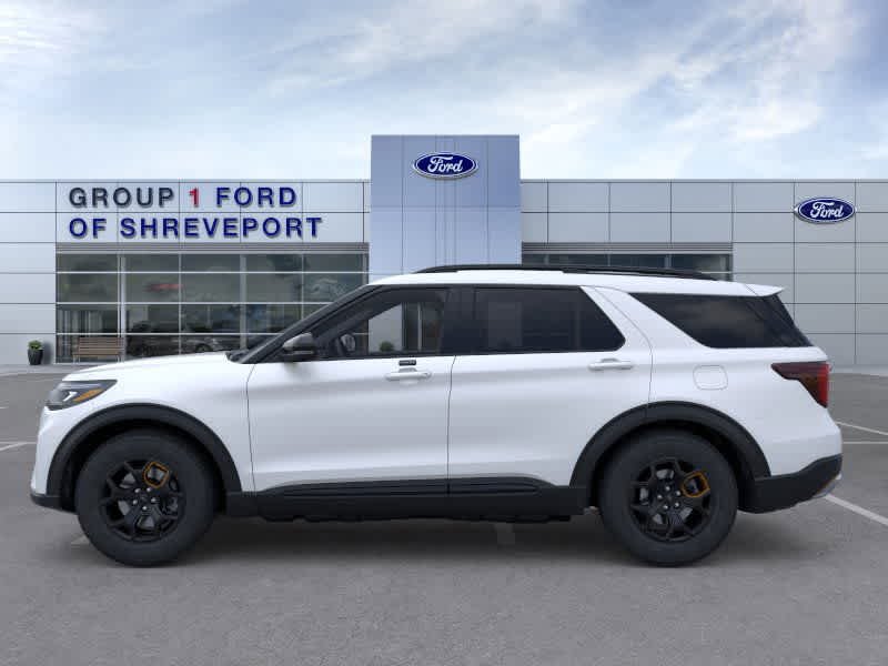 New 2026 Star White Metallic Tri-Coat Ford Tremor® image 3