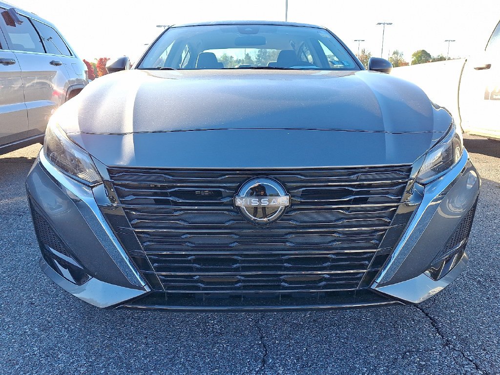 Used 2024 Gray Nissan 2.5 S image 2