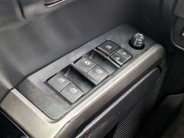 Used 2021 Silver Toyota SR5 image 21