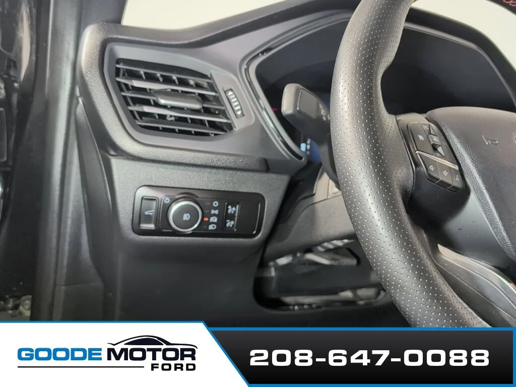 Certified Used 2025 Black Metallic Ford ST-Line Select image 13