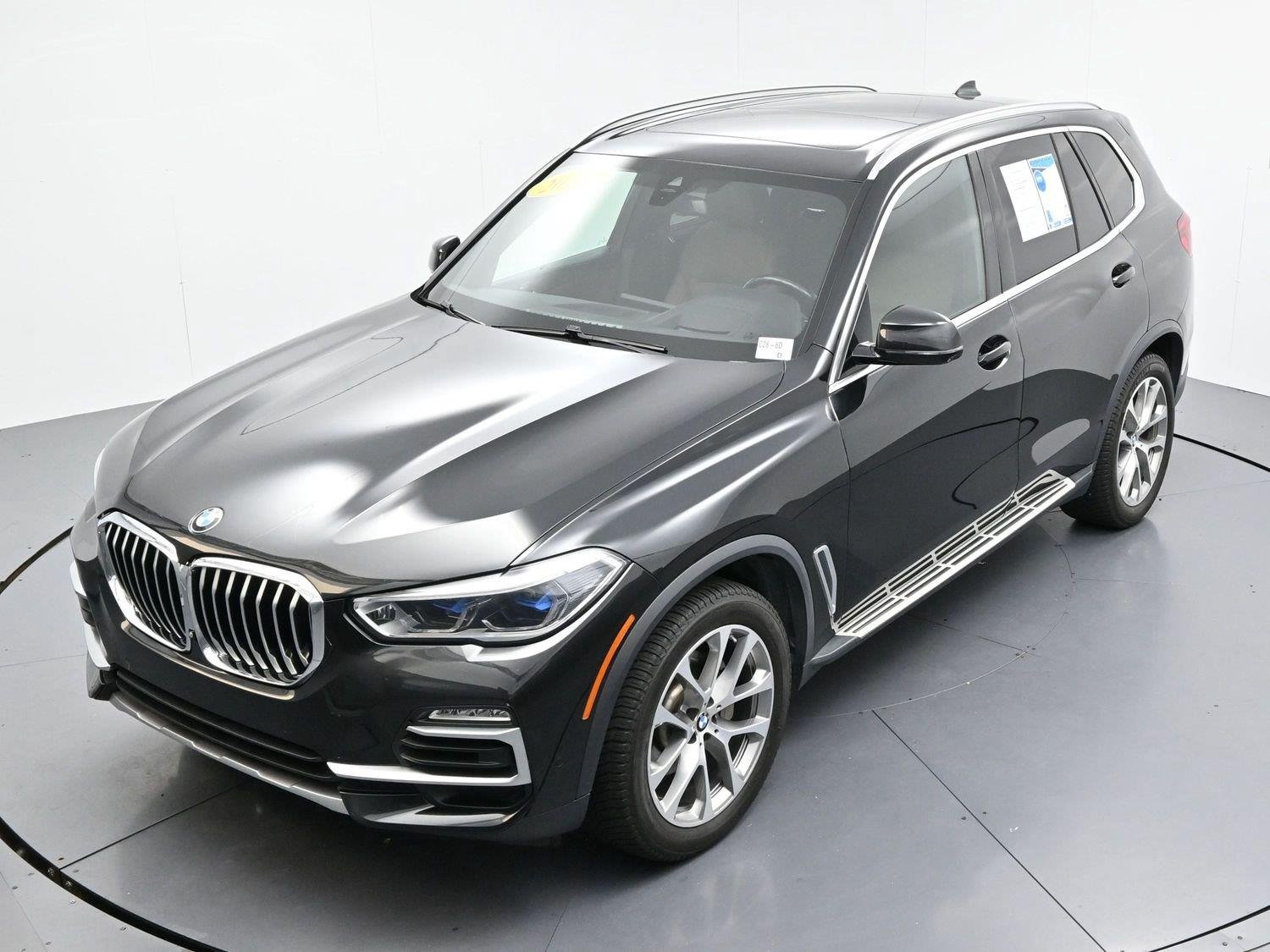 Used 2019 Black Sapphire Metallic BMW xDrive40i image 46