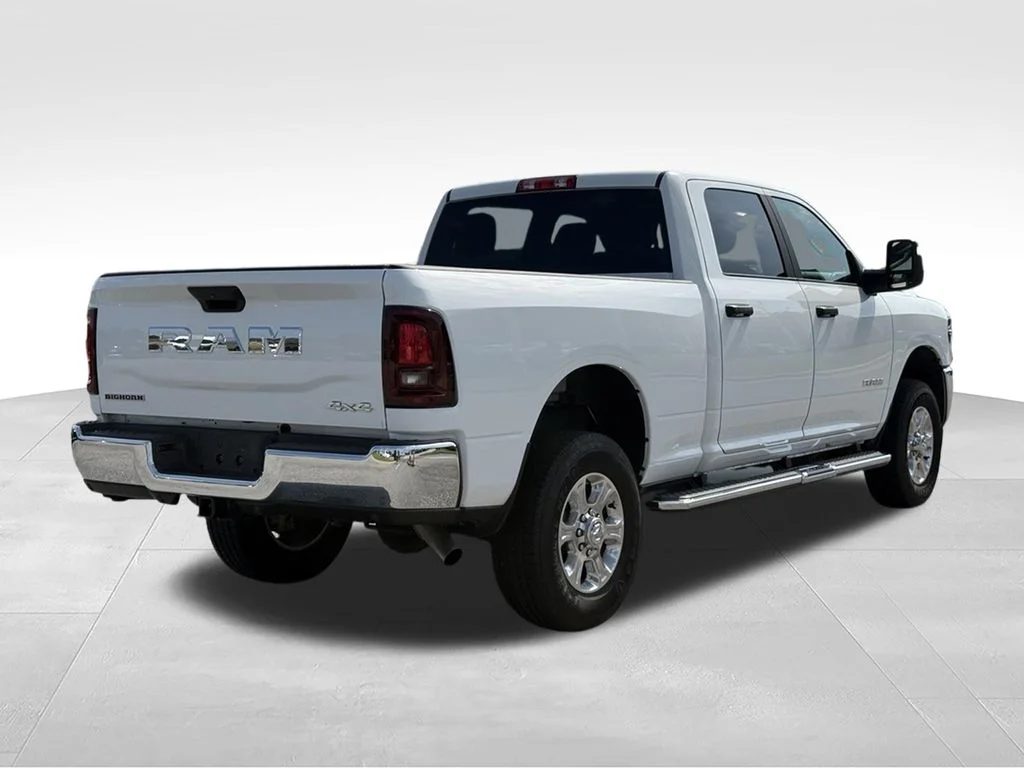 Used 2026 White Ram Big Horn image 26
