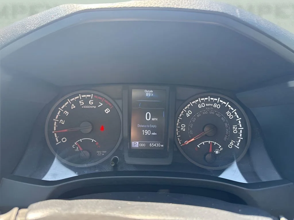 Used 2023  Toyota SR image 20
