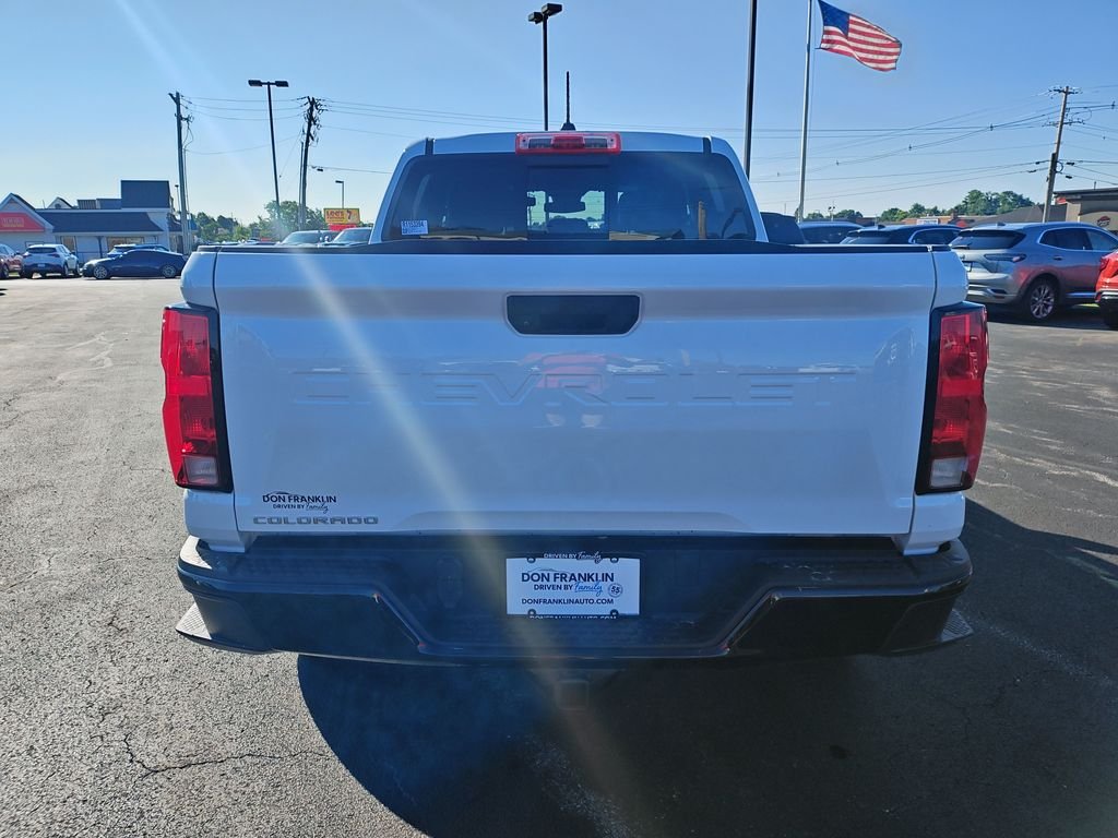 Used 2024 White Chevrolet Trail Boss image 4