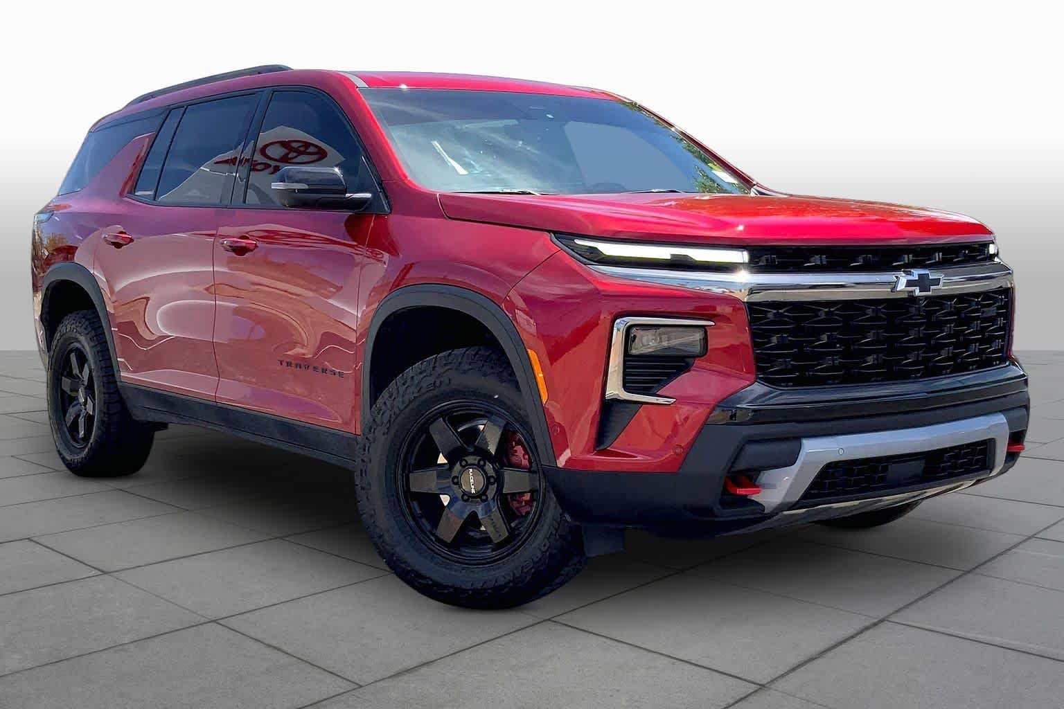 Used 2025 Radiant Red Tintcoat Chevrolet AWD Z71 image 3