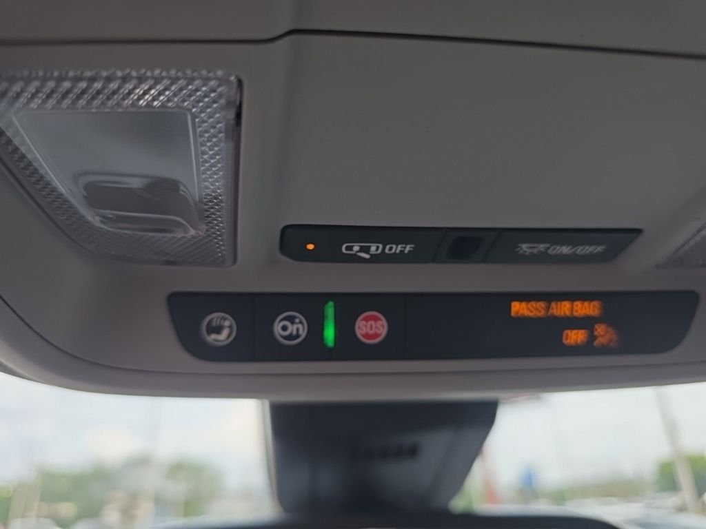 Used 2023 Red GMC SLE image 24