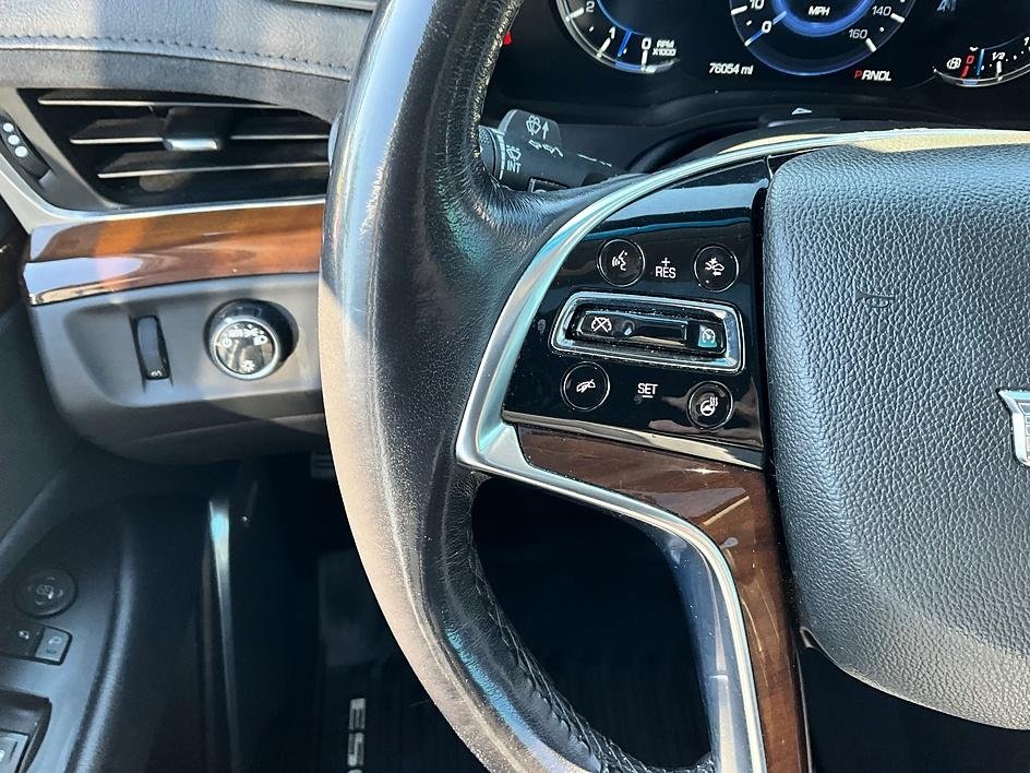 Used 2020 White Cadillac Luxury image 31
