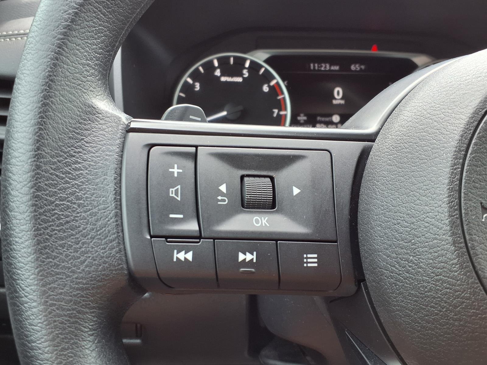 Used 2024 Everest White Pearl Nissan S image 26