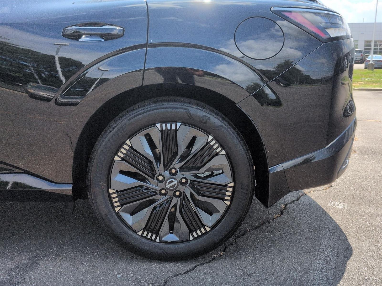 New 2026 Super Black Nissan Platinum image 11