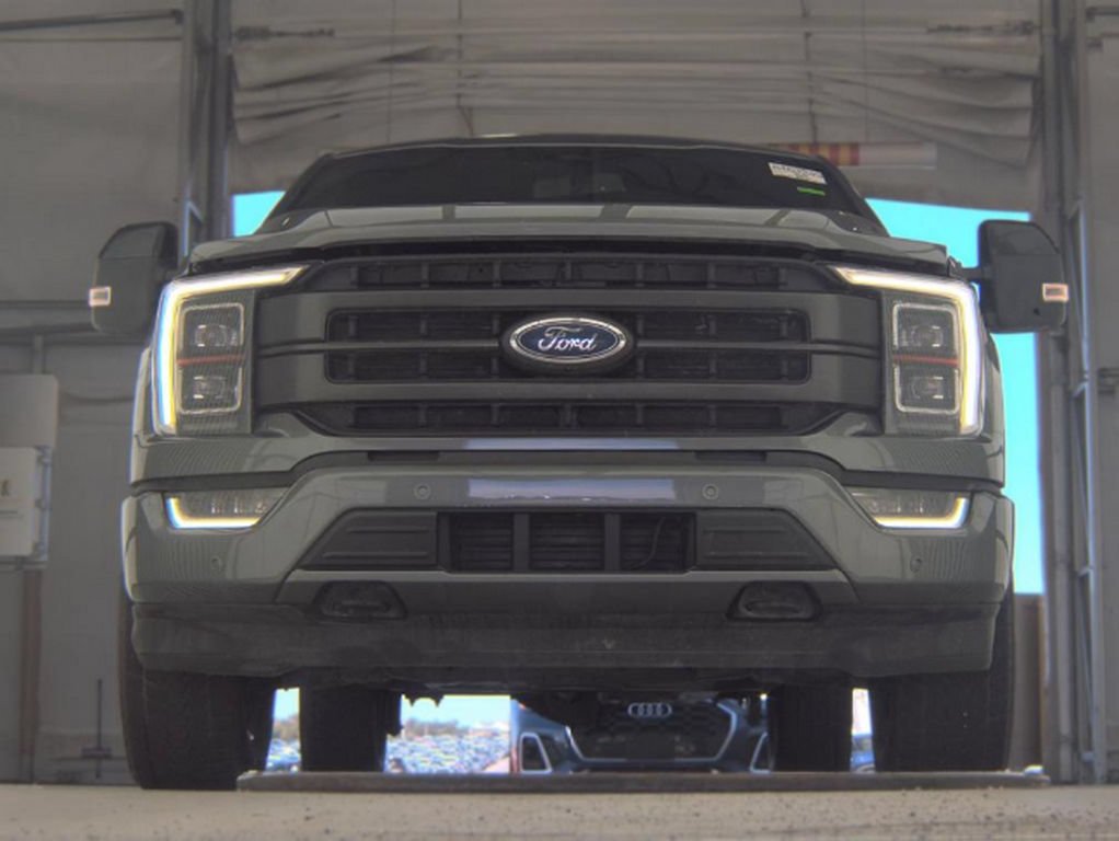 Used 2023 Gray Ford  image 3