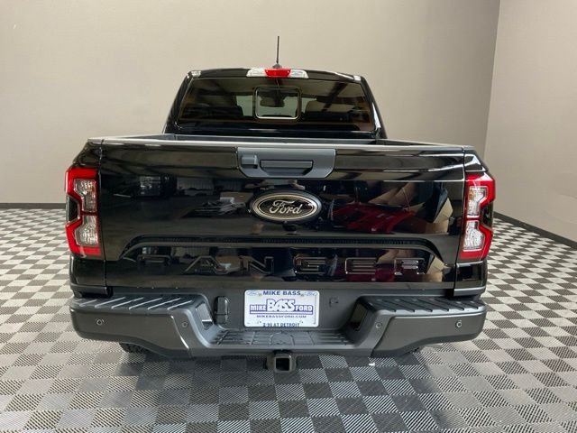 New 2026 Shadow Black Ford XLT image 11