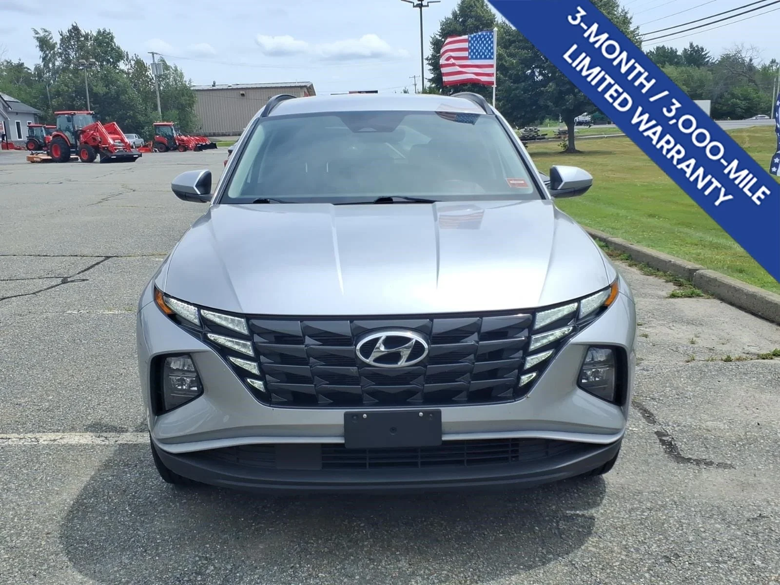 Used 2024 Shimmering Silver Hyundai SEL image 2