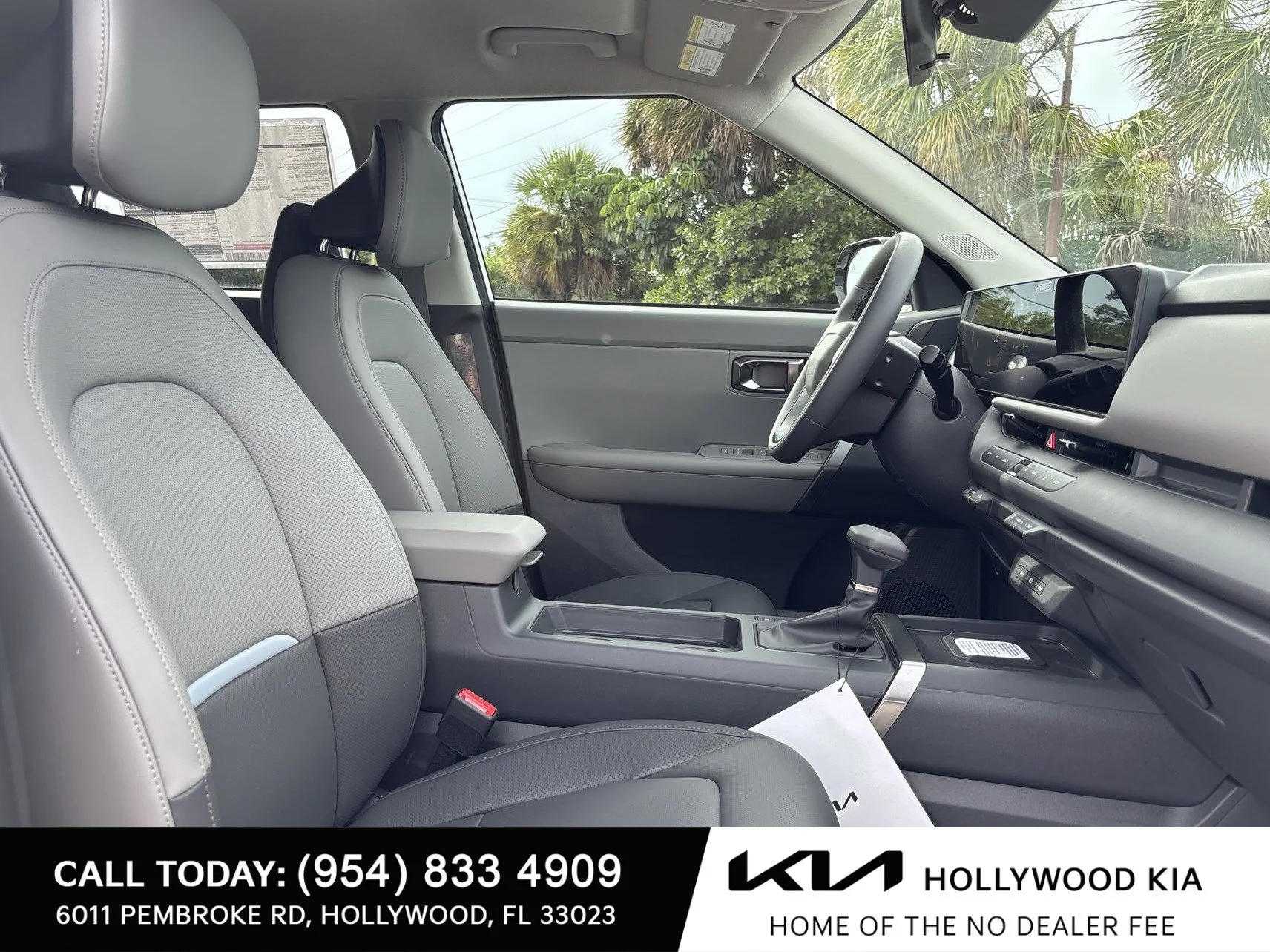 New 2027 Snow White Pearl Kia EX image 23