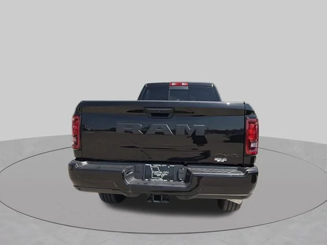 New 2026 Diamond Black Crystal Pearl-Coat Exterior Paint RAM Tradesman image 5