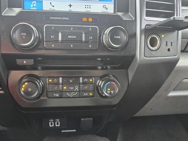 Used 2017 Ingot Silver FORD XLT image 25