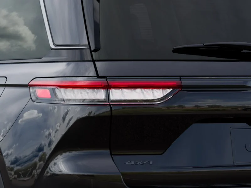 New 2027 High-Gloss Black Paint Jeep Limited image 5