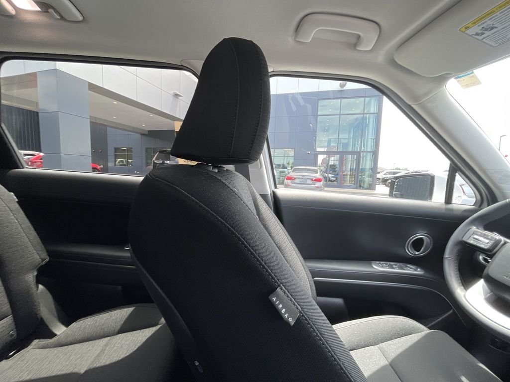 Used 2026 White Hyundai SE image 13