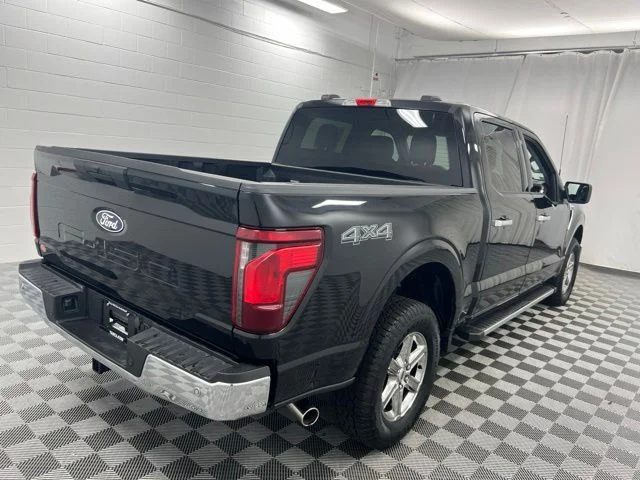 Used 2025 Black Ford XLT image 5