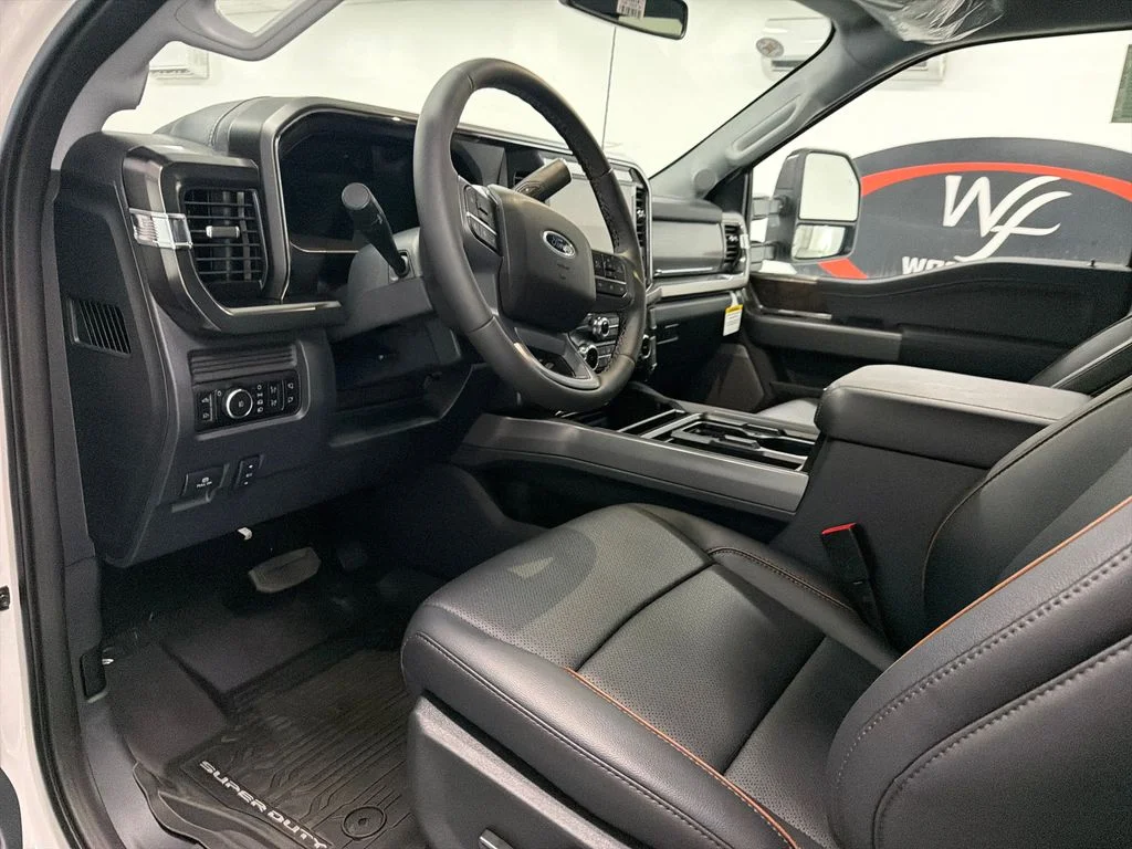 New 2026 Star White Metallic Tri-Coat Ford F-250® Lariat® image 12