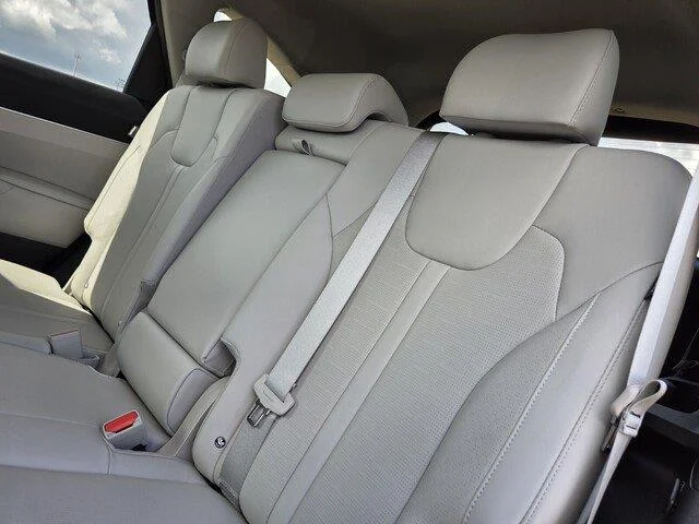 Used 2024 Midnight Lake Blue Kia S image 27