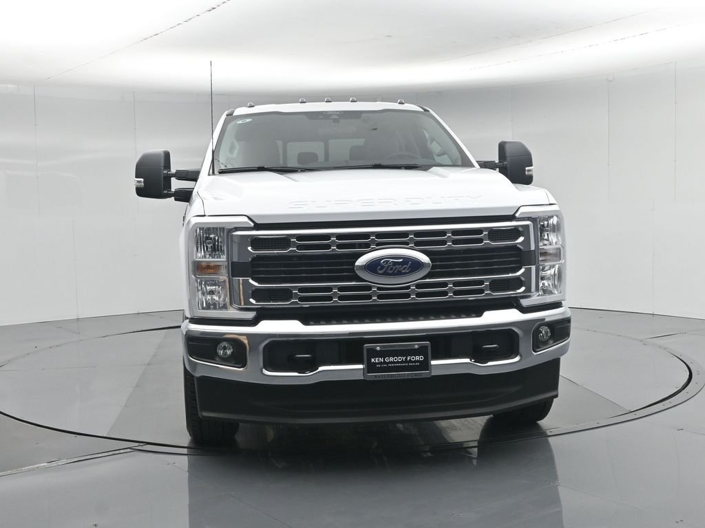 New 2026 Oxford White Ford XL image 50